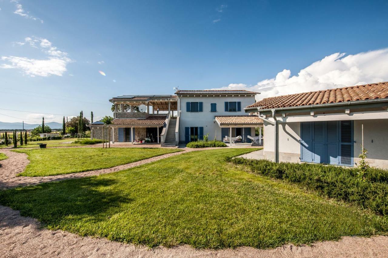 Refugium Countryhouse Podere Cernaia Екстер'єр фото